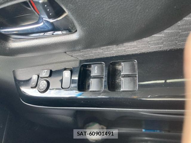Suzuki SPACIA 2013-07 7903435-12