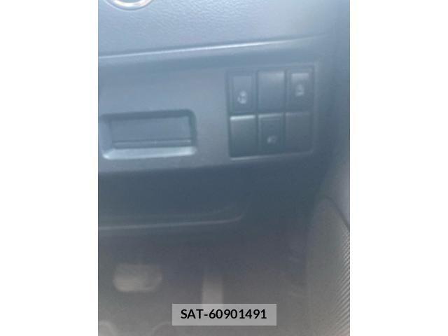 Suzuki SPACIA 2013-07 7903435-13