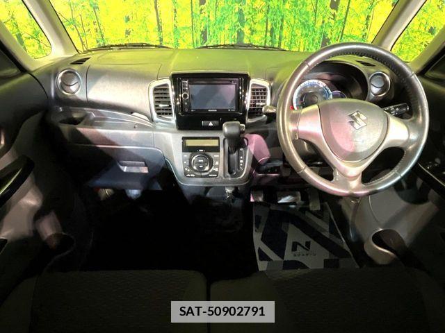 Suzuki SPACIA 2013-08 7963858-1