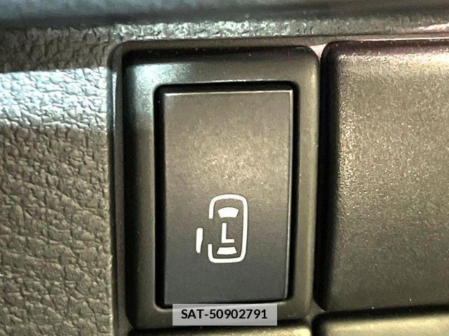 Suzuki SPACIA 2013-08 7963858-2