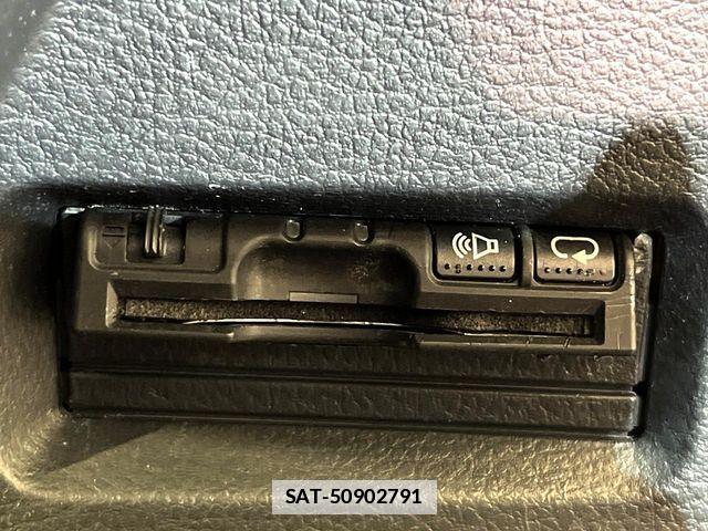 Suzuki SPACIA 2013-08 7963858-4