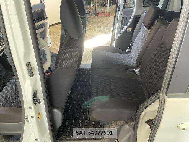 Suzuki SPACIA 2013-09 7981085-12