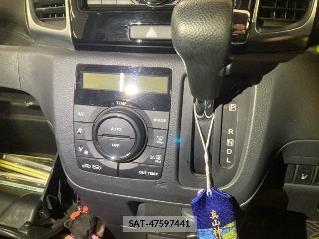 Suzuki SPACIA 2014-06 8038411-17
