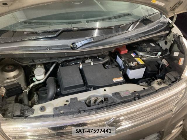 Suzuki SPACIA 2014-06 8038411-5