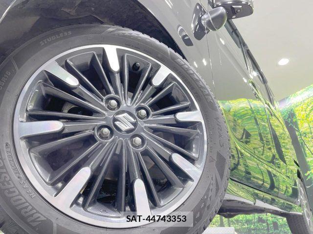 Suzuki SPACIA 2018-06 8038409-12