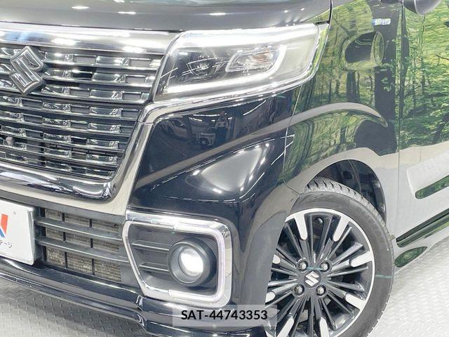 Suzuki SPACIA 2018-06 8038409-13