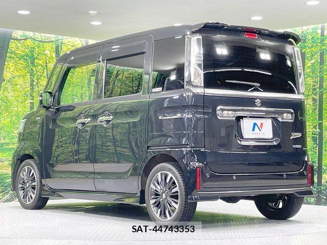 Suzuki SPACIA 2018-06 8038409-17