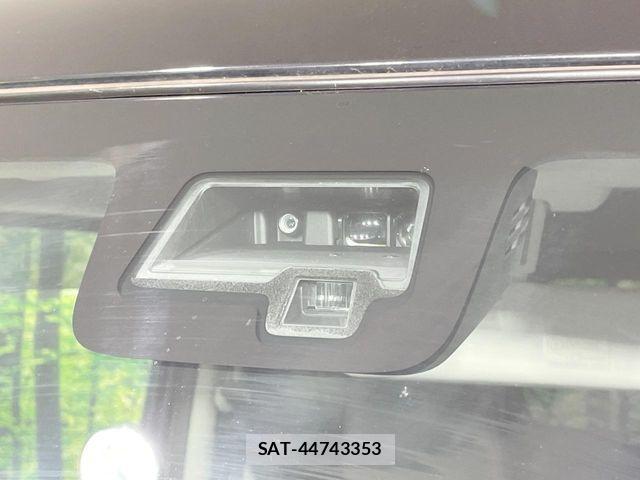 Suzuki SPACIA 2018-06 8038409-7
