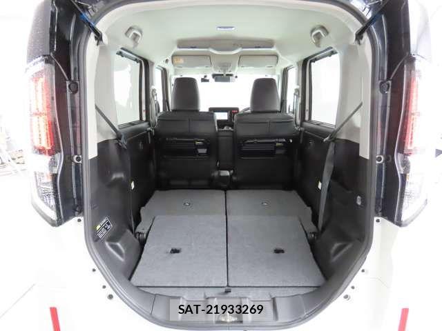 Suzuki SPACIA 2025-09 8075671-8