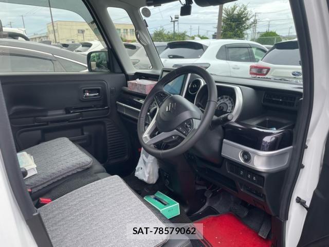 Suzuki SPACIA 2023-09 8101991-9