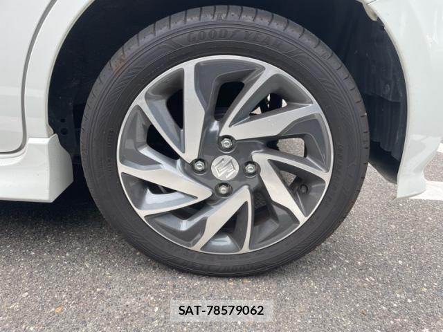 Suzuki SPACIA 2023-09 8101991-4