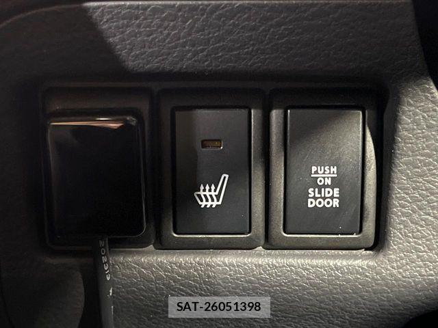 Suzuki SPACIA 2013-09 8101993-4