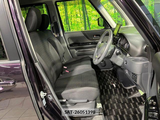 Suzuki SPACIA 2013-09 8101993-7
