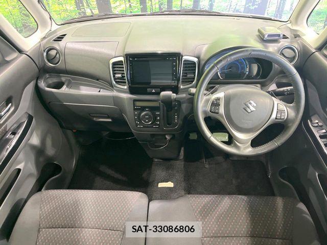 Suzuki SPACIA 2016-09 8132490-1