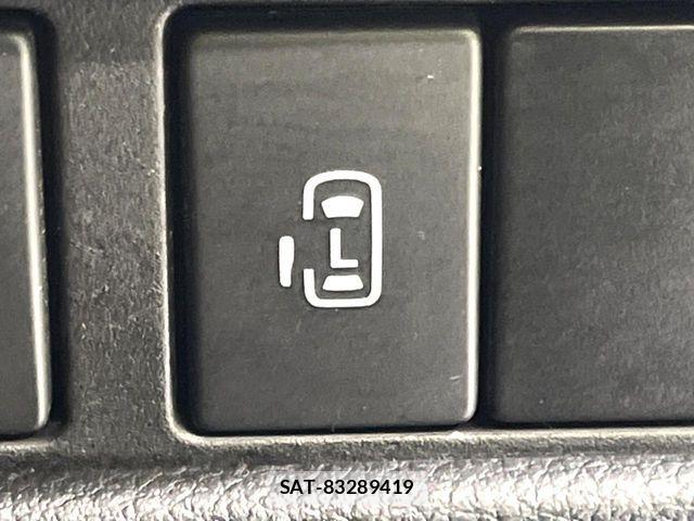 Suzuki SPACIA 2018-03 8210359-5