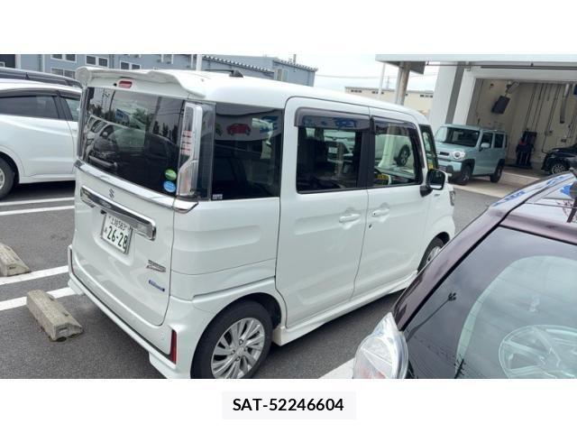 Suzuki SPACIA 2019-12 8231842-4