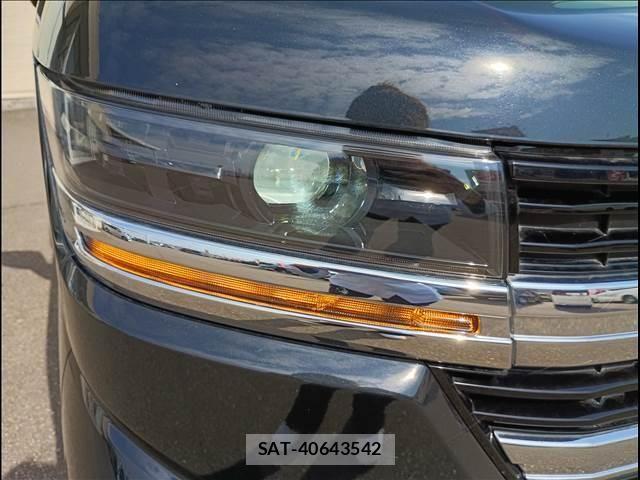 Suzuki SPACIA 2024-09 8231839-5