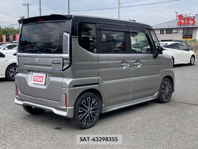 Suzuki SPACIA 2024-02 8246760-4
