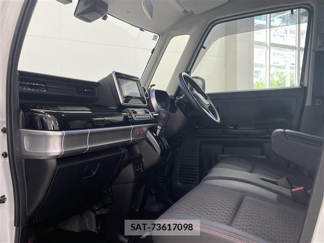 Suzuki SPACIA 2018-08 8337970-17