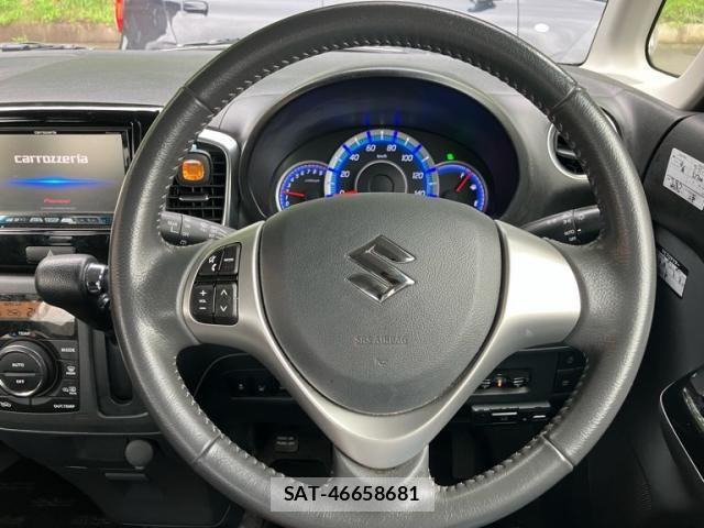 Suzuki SPACIA 2014-07 8368931-15