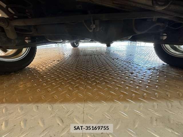 Suzuki SPACIA 2019-05 8368930-16