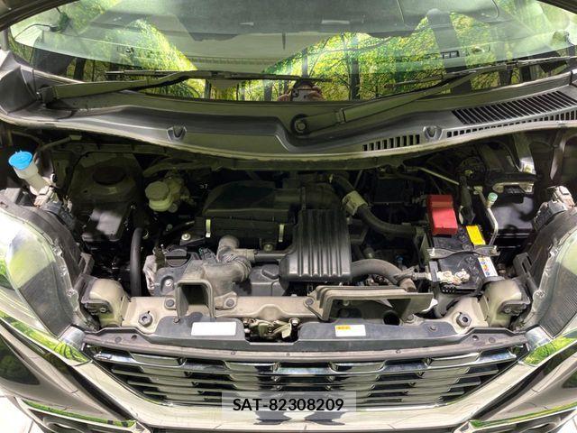 Suzuki SPACIA 2018-01 8527462-18
