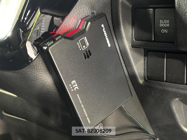 Suzuki SPACIA 2018-01 8527462-7