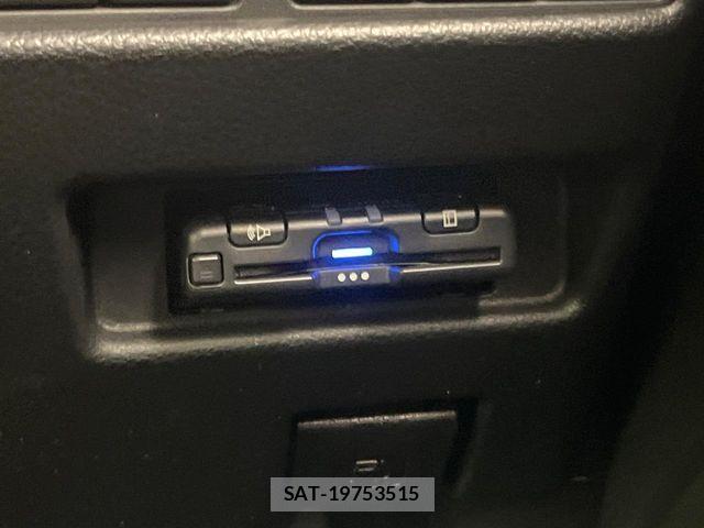 Suzuki SPACIA 2023-08 8527450-6
