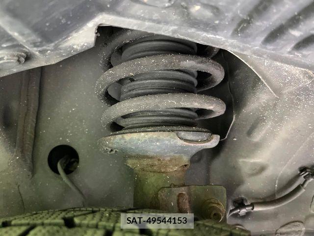 Suzuki SPACIA 2018-06 8527451-19