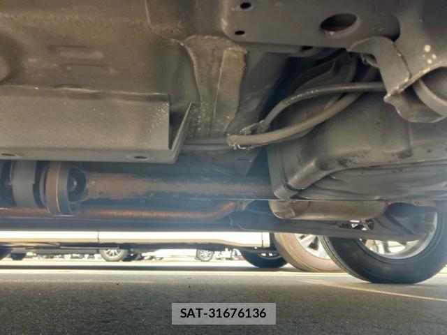 Suzuki SPACIA 2015-09 8527469-13