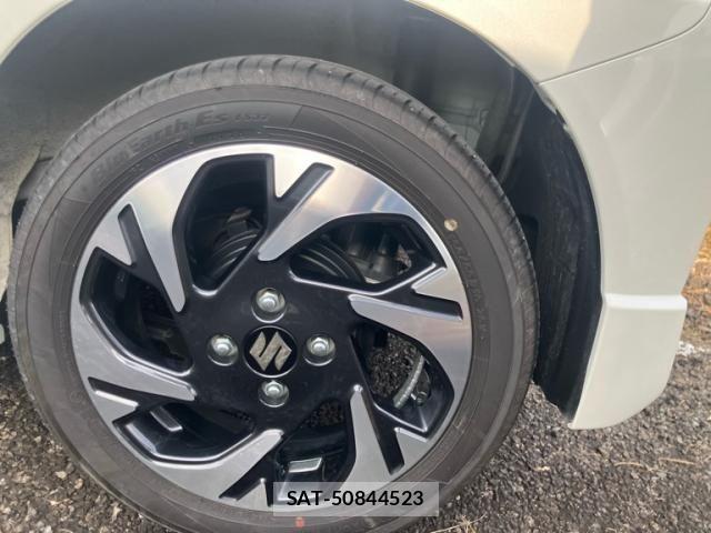 Suzuki SPACIA 2026-04 8563608-11