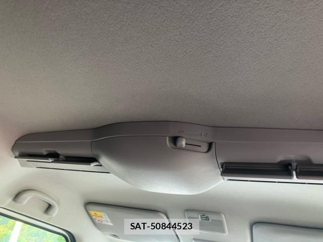 Suzuki SPACIA 2026-04 8563608-27