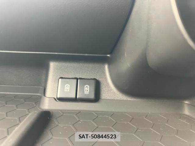 Suzuki SPACIA 2026-04 8563608-28