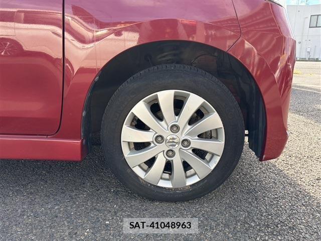 Suzuki SPACIA 2013-12 8661706-15