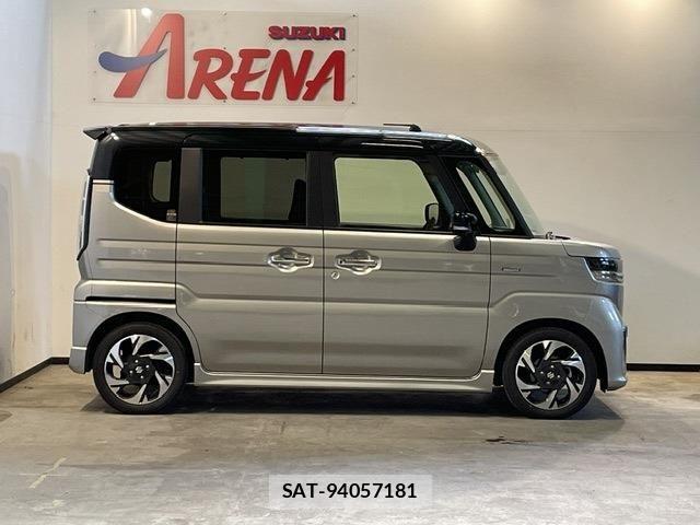 Suzuki SPACIA 2025-08 8745988-3