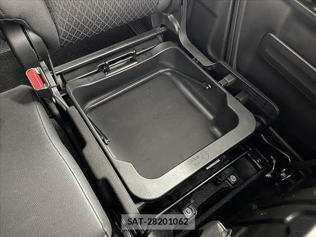 Suzuki SPACIA 2019-03 8797556-28