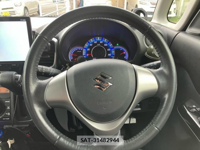 Suzuki SPACIA 2014-09 8831741-14