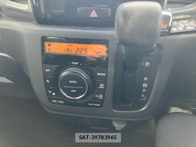 Suzuki SPACIA 2013-09 8848978-18