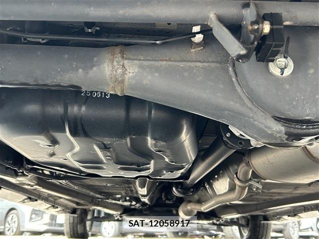 Suzuki SPACIA 2021-07 8884377-11