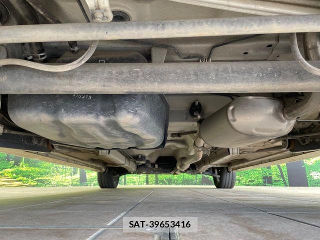 Suzuki SPACIA 2017-04 6272975-18