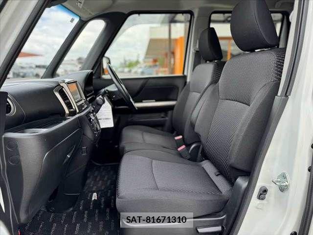 Suzuki SPACIA 2017-03 6678191-16