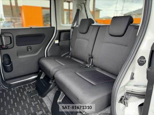 Suzuki SPACIA 2017-03 6678191-17
