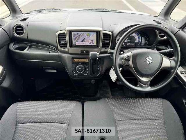 Suzuki SPACIA 2017-03 6678191-1
