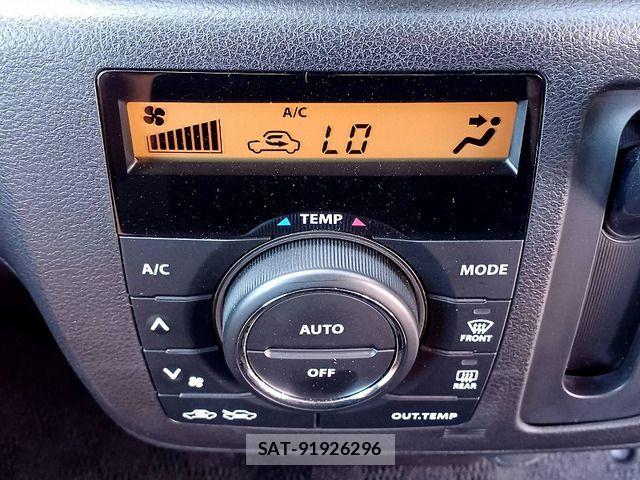 Suzuki SPACIA 2017-05 7060822-19