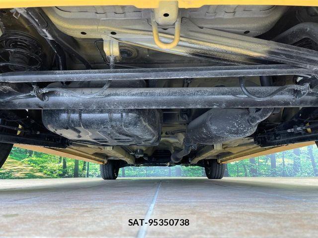 Suzuki SPACIA 2017-04 7225445-18