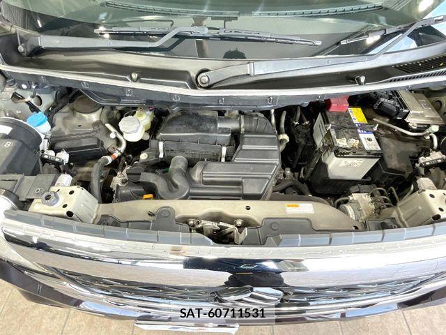 Suzuki SPACIA 2017-03 7225442-17