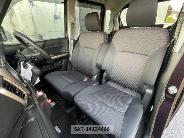 Suzuki SPACIA 2017-09 7252411-13