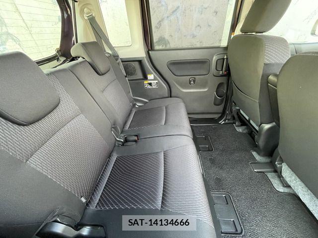 Suzuki SPACIA 2017-09 7252411-14