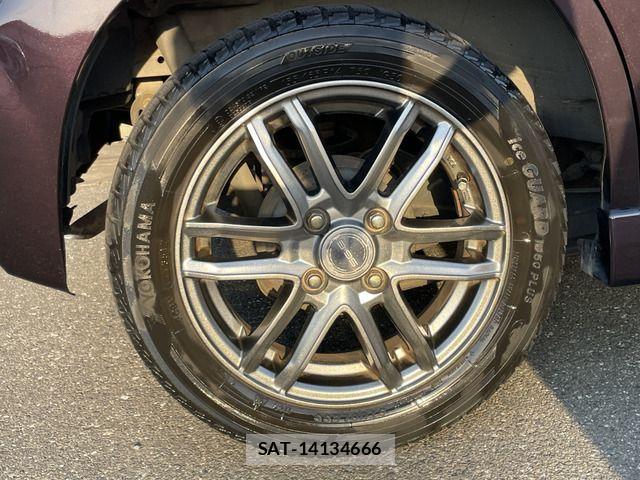 Suzuki SPACIA 2017-09 7252411-19