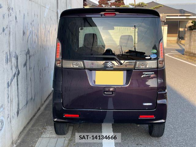 Suzuki SPACIA 2017-09 7252411-4